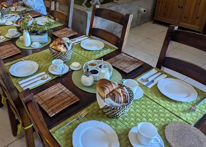 Les Peupliers Loire Alojamento de Acomodação e Pequeno-almoço 3*